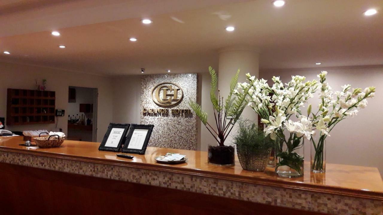 Catange Hotel Charata Exterior photo
